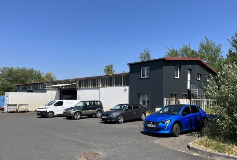 1,010 sq.m real estate complex for sale/rent in Saint-Avold. Strategically located to the east of Metz and close to the German border.