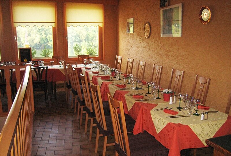 SIERCK-LES-BAINS : immeuble avec restaurant à vendre